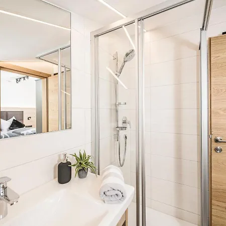 Leuhaus مايرهوفن