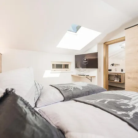 Leuhaus Apartament