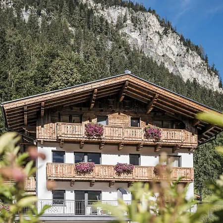 Apartament Leuhaus *